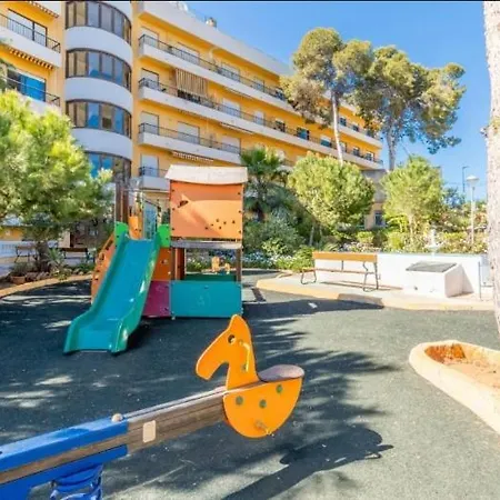 En Centro Con Piscina