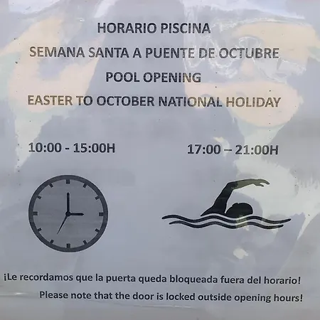 En Centro Con Piscina