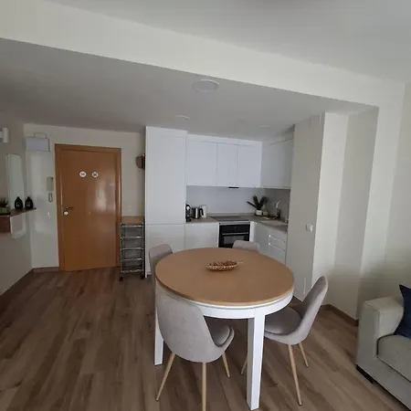 Apartamento En Centro Con Piscina *